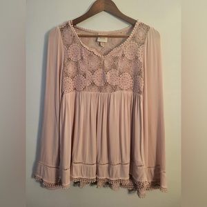 Knox Rose Flowy Blouse w/ Bell Sleeves Boho Crochet Bodice Womens Size S